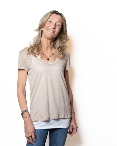 UNIVERSEL  T-shirt doppia, manica corta in lino