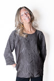 JOSEPH RIBKOFF 253002 Blusa in raso plissè avocado
