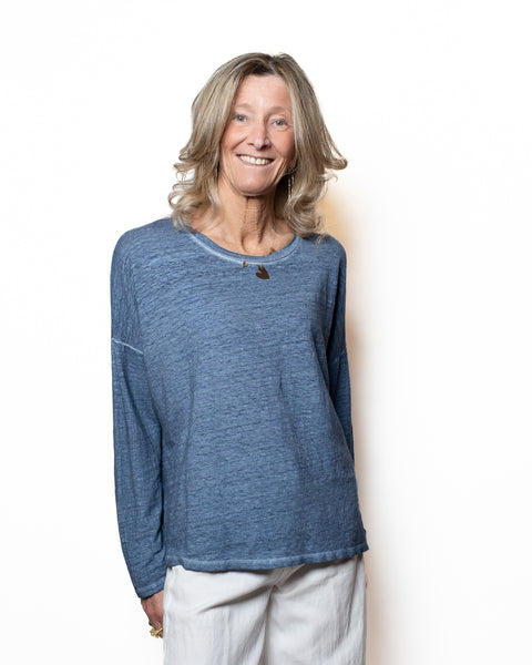 UNIVERSEL  T-shirt over delavè in lino azzurro jeans