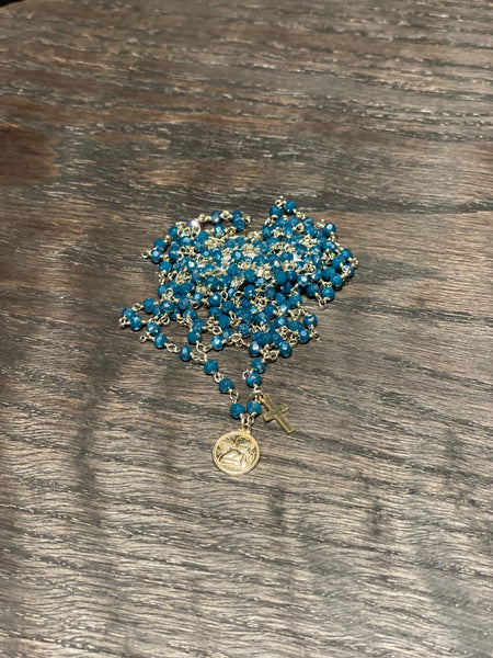 Pfmilanojewels  collana rosario 130 cm cristalli petrolio, argento placcato oro giallo