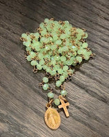 Pfmilanojewels  collana rosario cristalli verde chiaro, argento placcato oro rosa